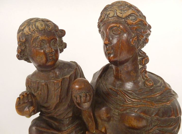 Statua intagliata della Vergine e del Bambino Gesù Legno di bosso 40 cm Fine XVIII secolo