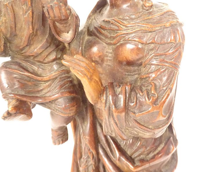 Statua intagliata della Vergine e del Bambino Gesù Legno di bosso 40 cm Fine XVIII secolo