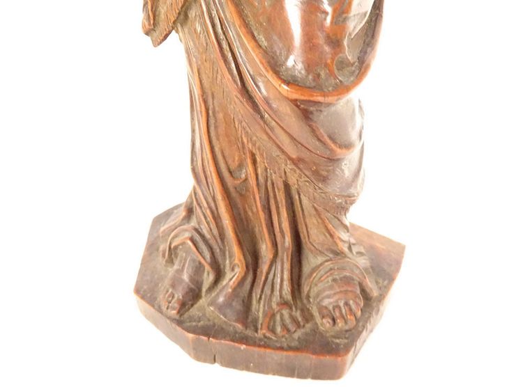 Statua intagliata della Vergine e del Bambino Gesù Legno di bosso 40 cm Fine XVIII secolo