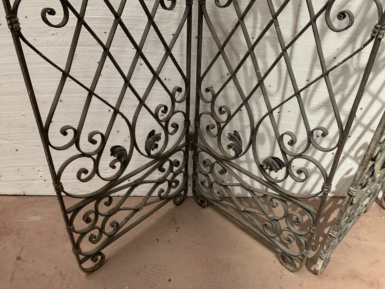 Four-leaf wrought-iron partition XX century