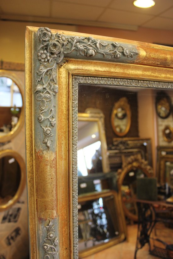 Miroir ancien de cheminée feuille d'or et patine 85 x 99 cm