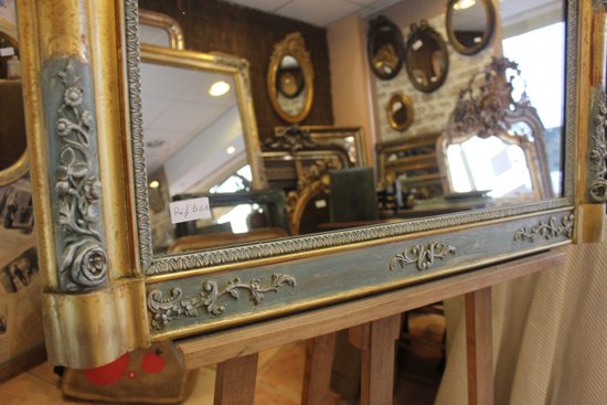 Miroir ancien de cheminée feuille d'or et patine 85 x 99 cm