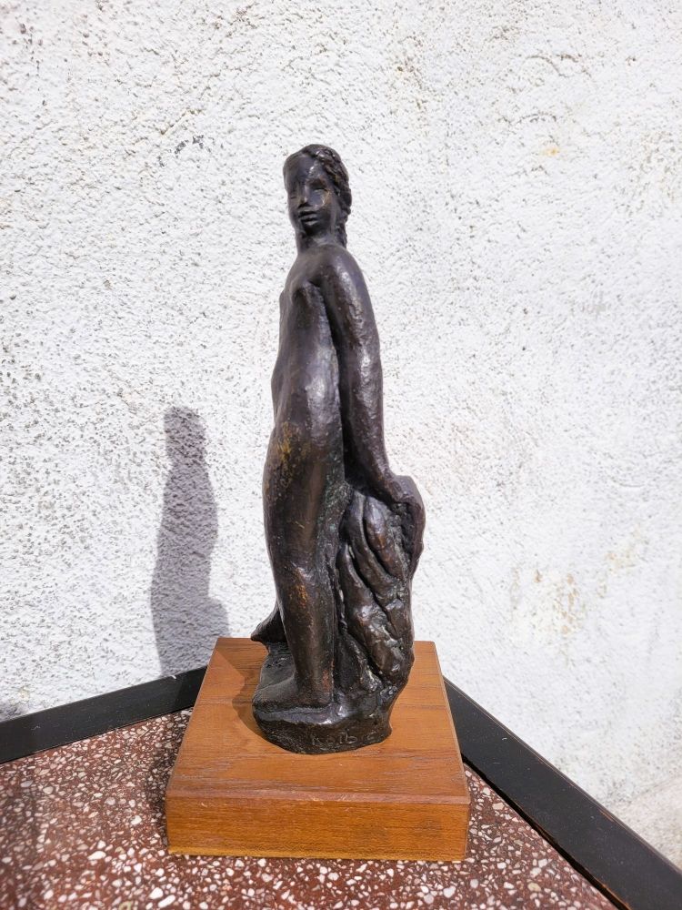 G Kolbic, Donna nuda in bronzo, inizio XX secolo