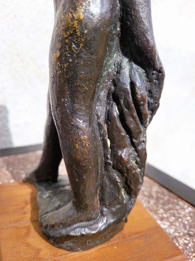 G Kolbic, Donna nuda in bronzo, inizio XX secolo