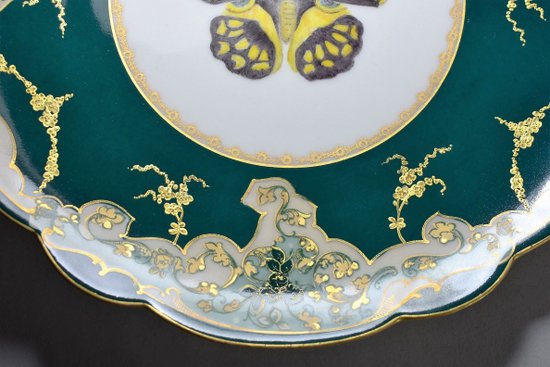 Beautiful Limoges Porcelain Plate. Late 19th