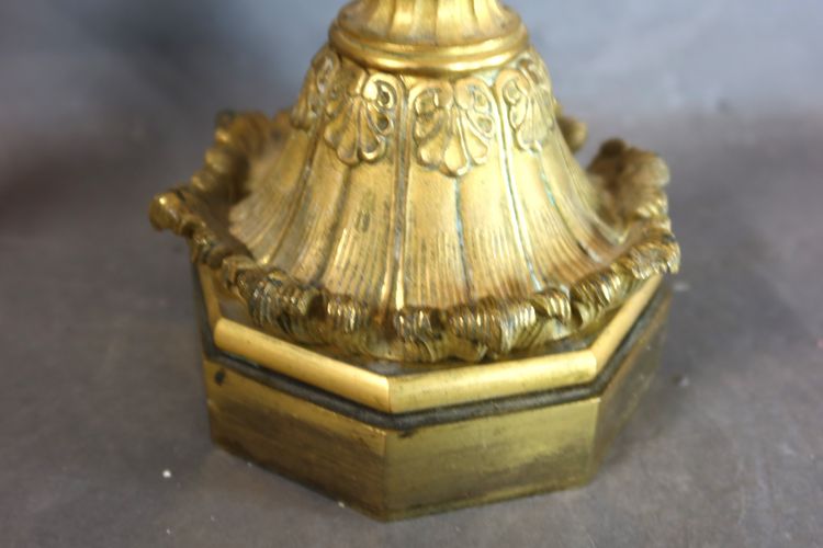 Coppia di candelabri in bronzo dorato XIX secolo