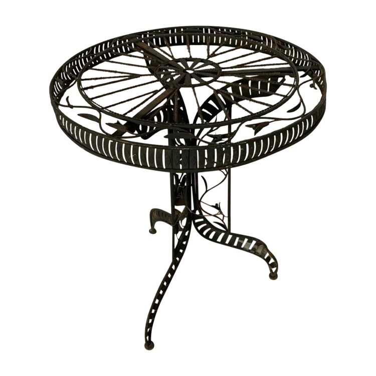 Tavolo con piedistallo in ferro circa 1950-1960