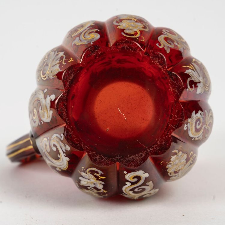 Brocca in cristallo rosso di Boemia in miniatura, fine XIX secolo
