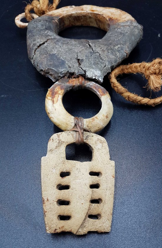 Pendentif de dignitaire "Poata Bakiha", Iles Salomon 