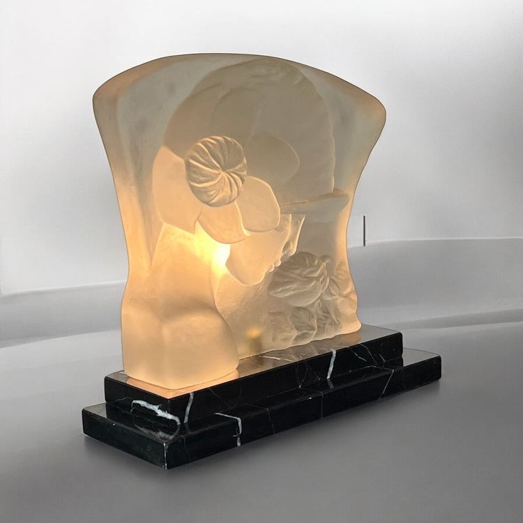ART DECO PERIOD LAMP IN GLASS PASTE ON MARBLE BASE "WOMAN'S FACE"