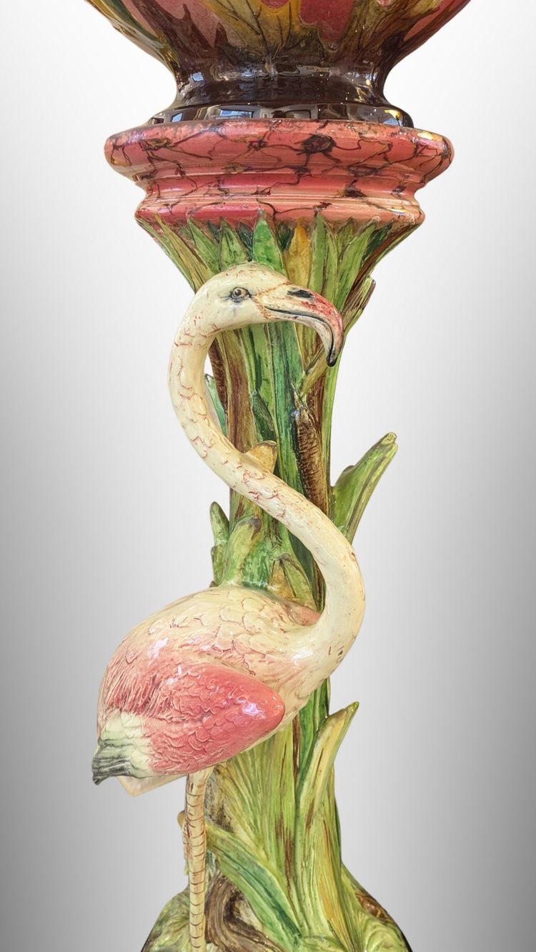 D. Massier, Komplett mit flämischer Rose und Disteln, Jugendstil-Keramik-Barbotine