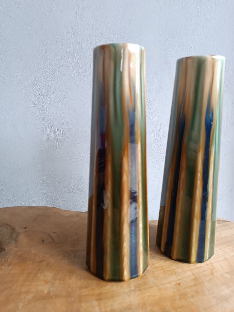 Gustave de Bruyn Pair of Art Nouveau slip vases