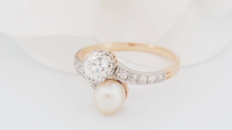 Anello Toi et Moi in oro bicolore 18kt, diamanti e perla coltivata