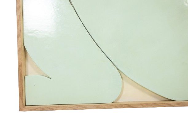 Pannello intagliato in lacca color celadon. Contemporaneo. Codice articolo: LS61863368P