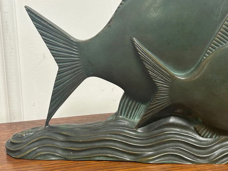  Raro bronzo Art Deco pesce verde patinato circa 1930 