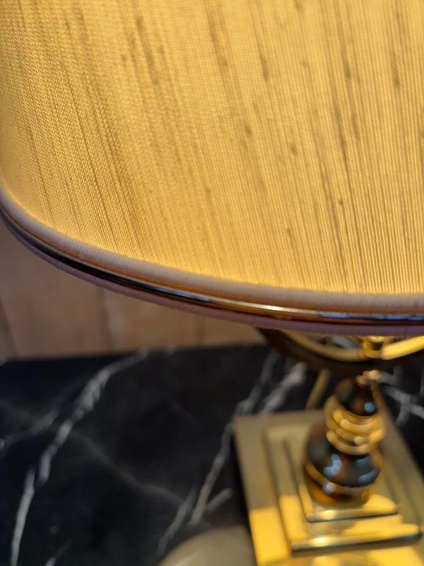 Ensemble de 2 lampes  en métal doré 
