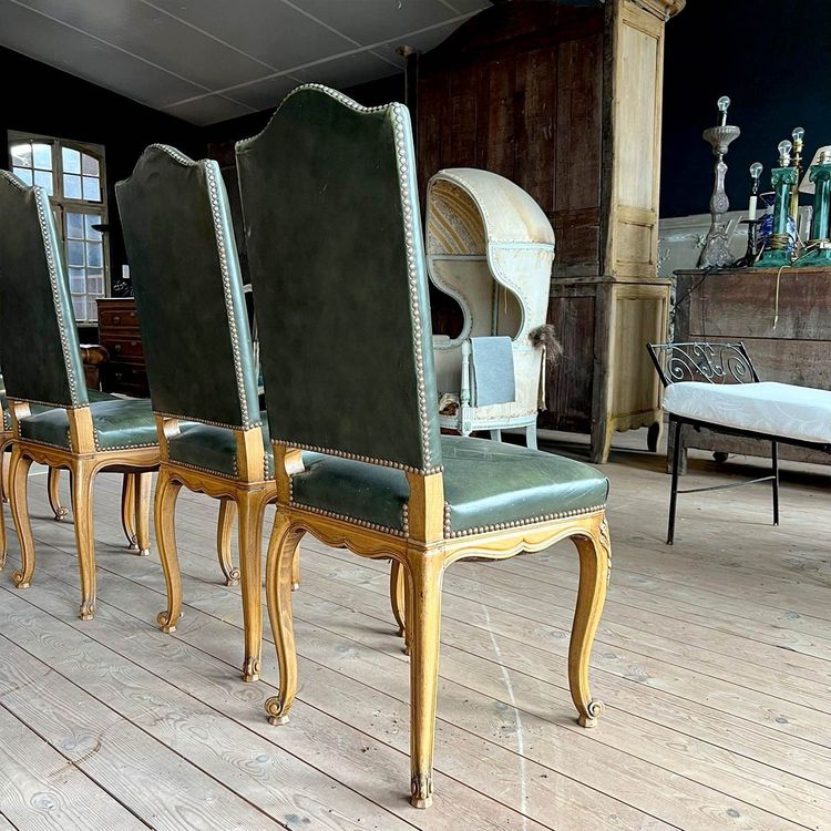 Lot of Louis XV style chairs