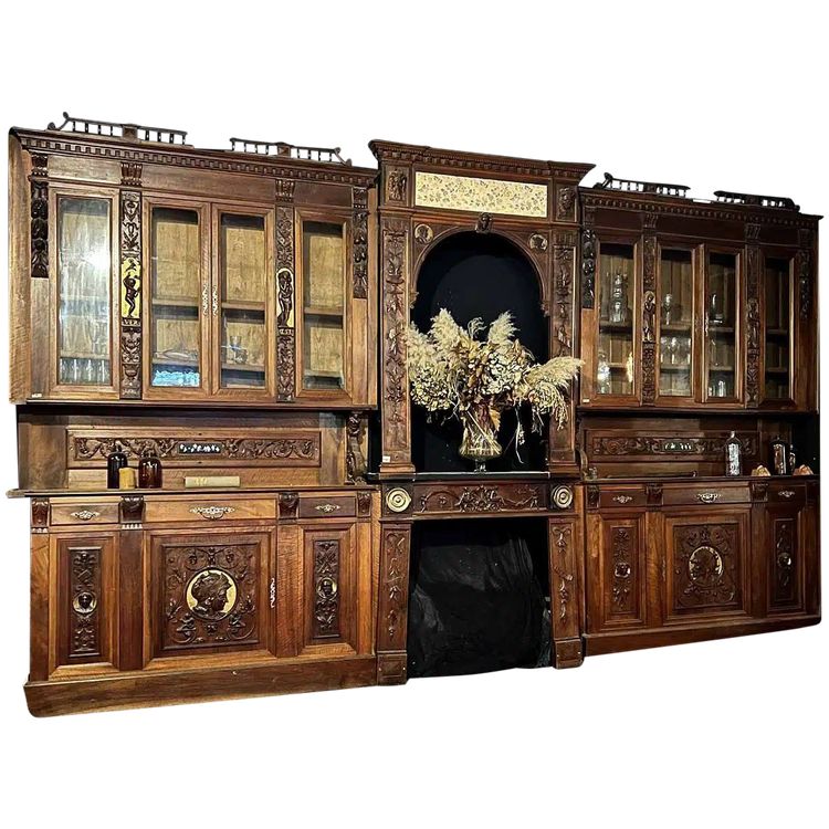 Norman Library Woodwork in Louis XIII Style in Walnut and Gilding