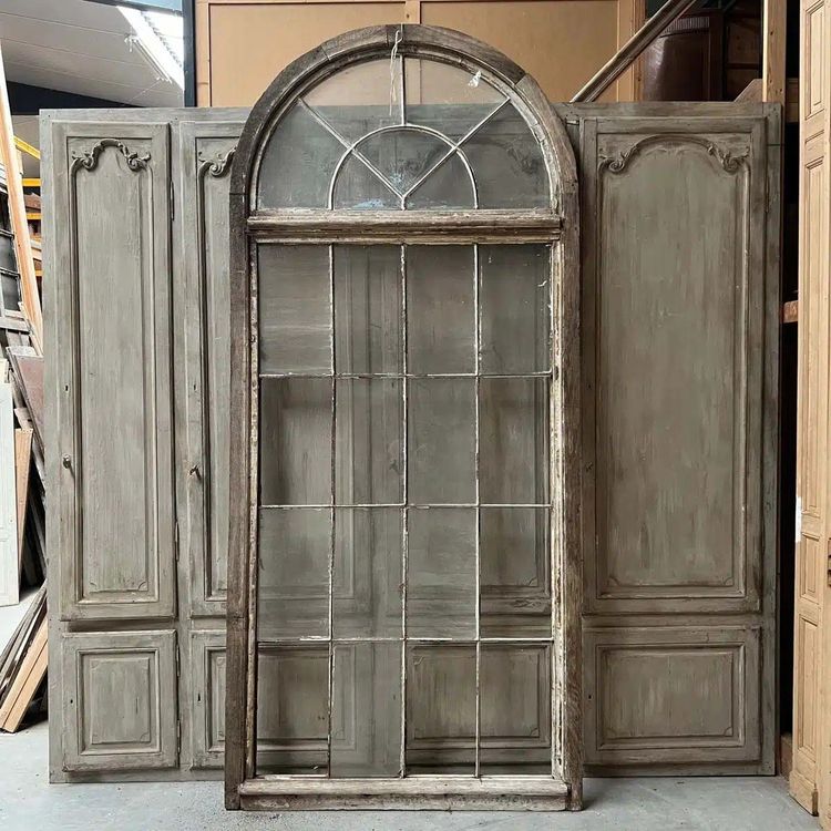 Large Orangery Bay