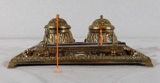  Gilded bronze inkwell, in the Renaissance style - Late 19th century