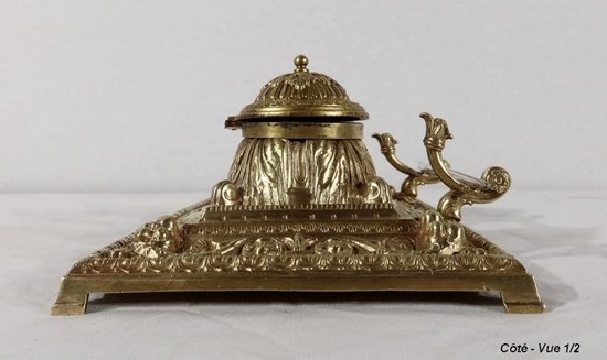  Gilded bronze inkwell, in the Renaissance style - Late 19th century