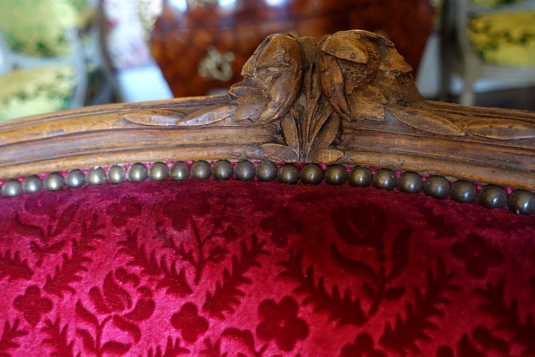 Broken Duchess - Louis XV period chaise longue in crushed velvet, Manufacture Bonvallet