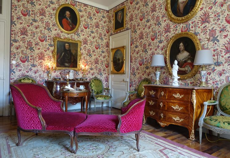 Broken Duchess - Louis XV period chaise longue in crushed velvet, Manufacture Bonvallet