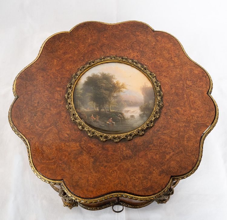 Coffret à bijoux ancien, France, XIXe siècle.