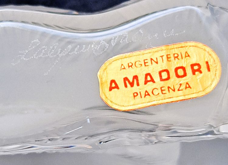 Cofanetto da donna con flacone di profumo Lalique, modello a due fiori