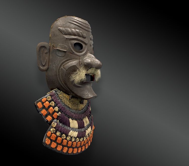 MASCHERA da armatura SAMURAI a pieno facciale chiamata Menpō del tipo Sômen Firmata Narishige Giappone, periodo Edo 