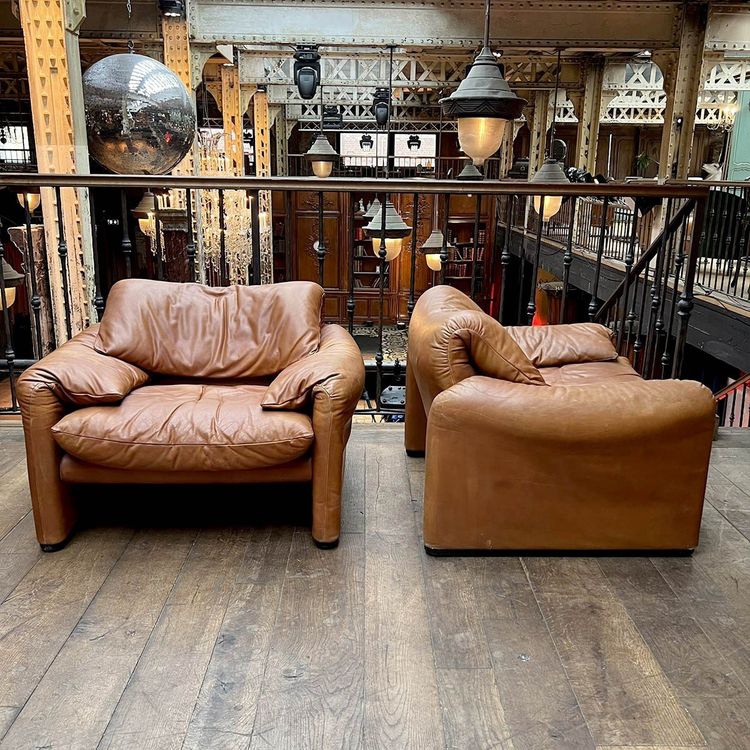 Paar Cassina-Sessel