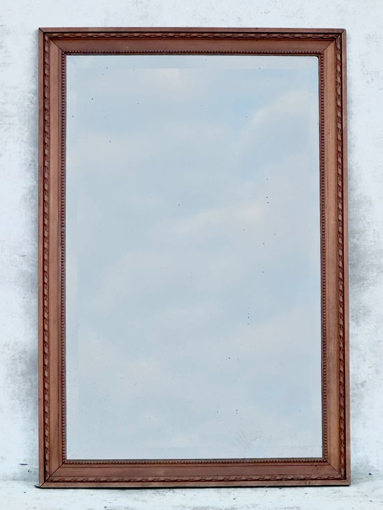 Specchio con cornice in legno