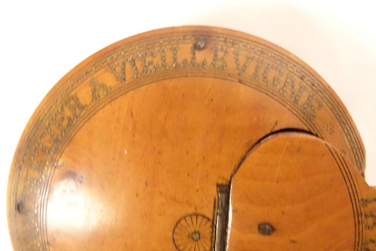 Linsenförmige Schnupftabakdose Buchsbaum Stein Raye Sellier Vieillevigne 1868 19. Jahrhundert