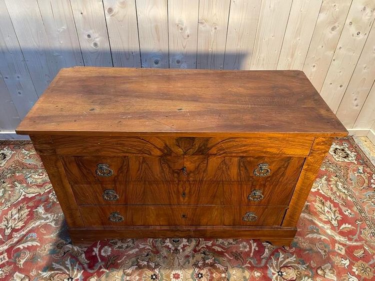 Commode époque Louis Philippe en noyer 