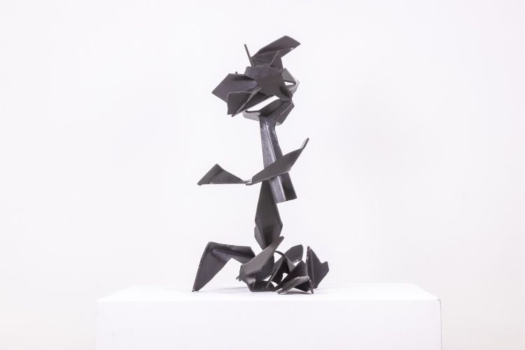 Jean Campa. Scultura geometrica in metallo lucidato. Anni '80. LS62141309P