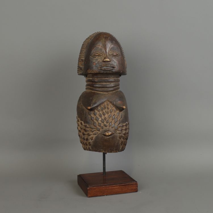 Maternity Statue - Congo