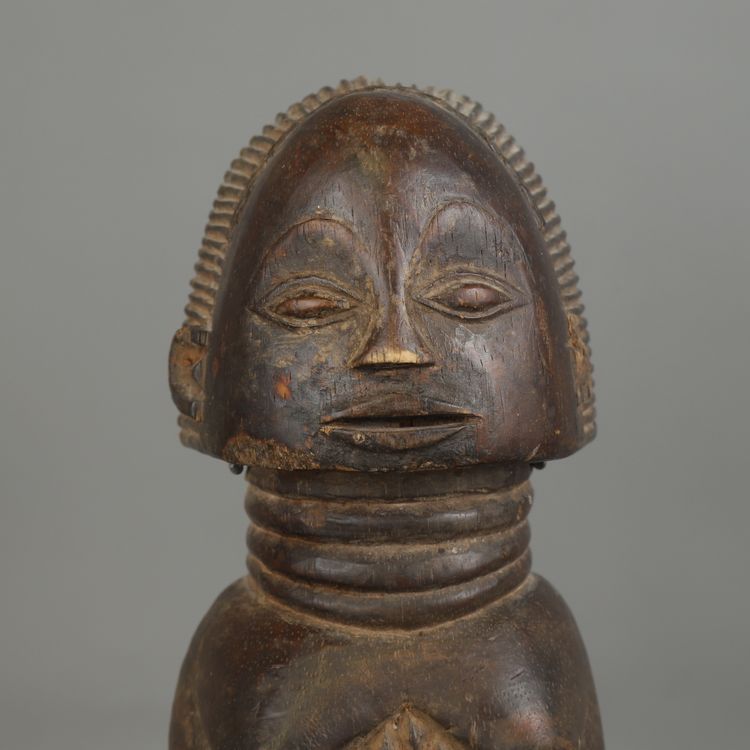 Maternity Statue - Congo
