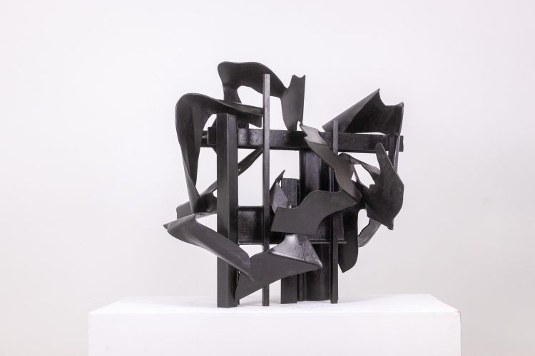 Jean Campa. Scultura in metallo patinato. Anno 1995. LS62161809P