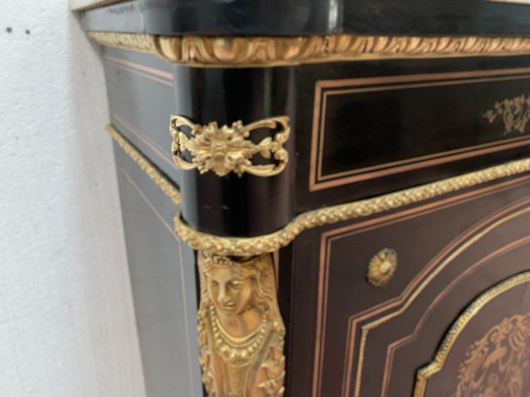 Credenza intarsiata in legno e ottone in stile Napoleone III, XIX secolo