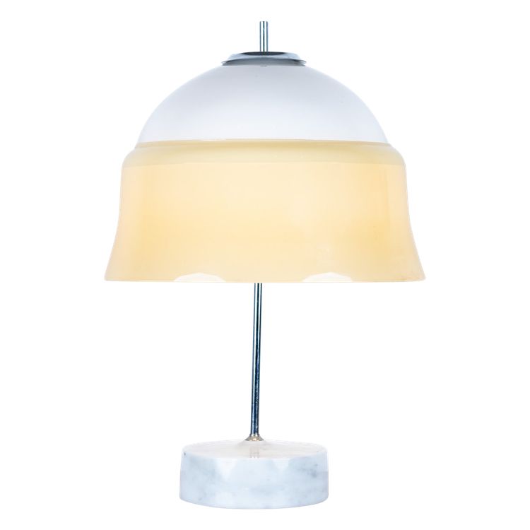 Lampada a forma di fungo, in vetro e vetro opalino, base in marmo, 1965.