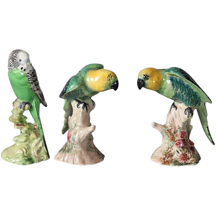 Satz von 3 Porzellansittichen aus Beswick-England, um 1930, Höhe: 15 und 18 cm