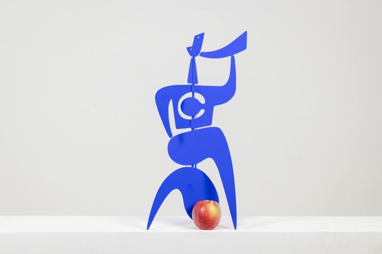 Antonine de Saint Pierre. Sculpture « Bugler » bleue. Contemporain.