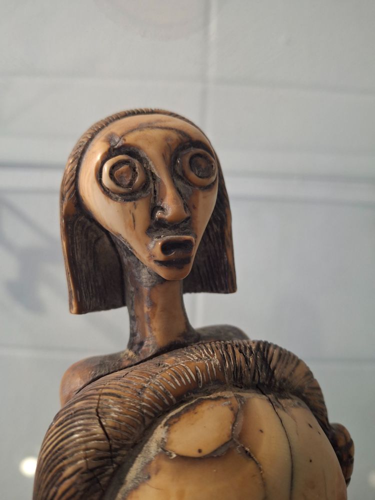 Statuetta in avorio dell'etnia FANG dal GABON