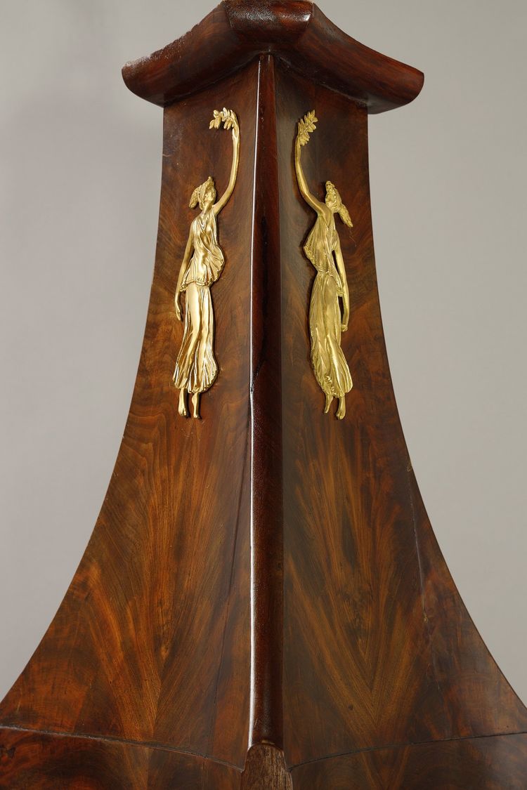 Grande letto a slitta in stile Impero e baldacchino 