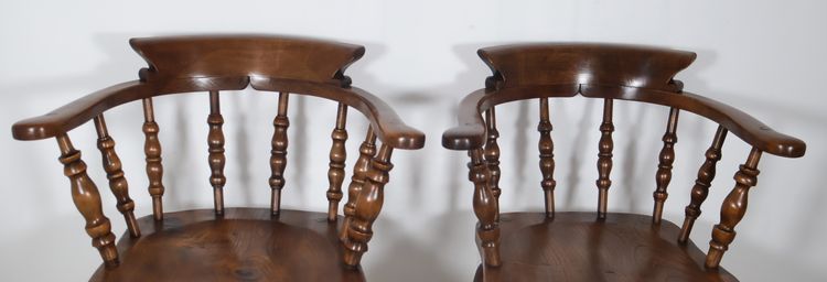 Set of 4 English Windsor style armchairs from the Victorian era