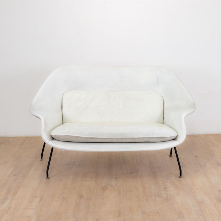 Womb Sofa by Eero Saarinen for Knoll, 1960