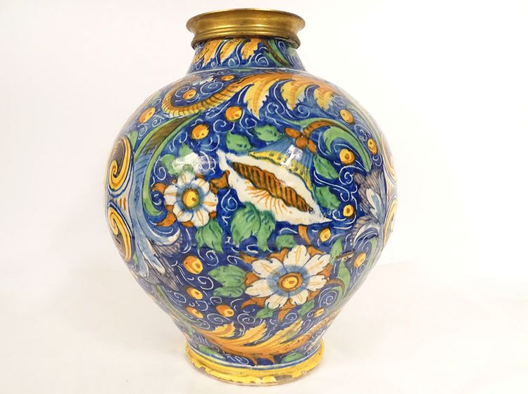 Grande Vaso in Maiolica Ritratti Soldato Maestro Domenico Venezia Italia XVI