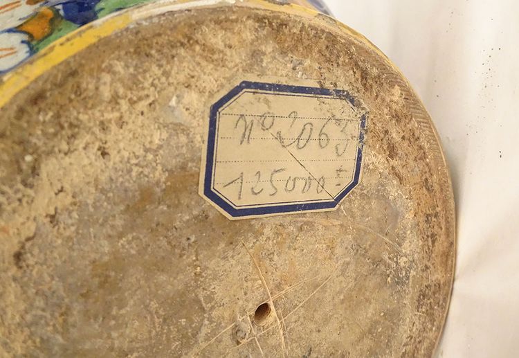 Grande Vaso in Maiolica Ritratti Soldato Maestro Domenico Venezia Italia XVI