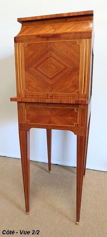 Mobiletto in vari intarsi di legno, stile Luigi XVI - 1900