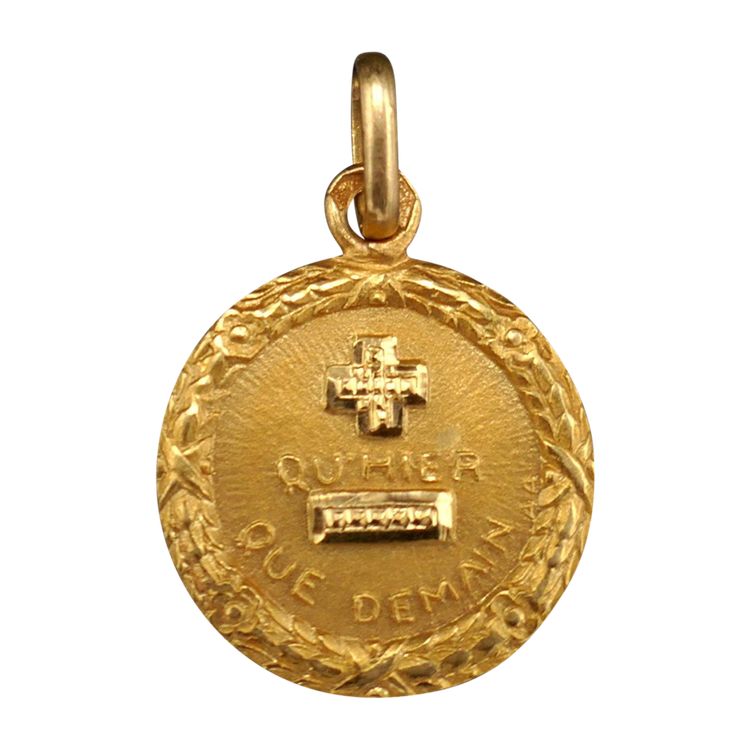 Augis Médaille d'Amour, 18 Karat Gold
